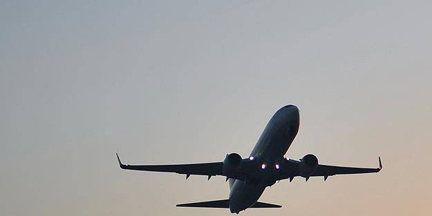 Türkiye gündemine o haber düştü: Uçakta bomba ihbarı, uçuşlar durma noktasına geldi! Yetkililer harekete geçti