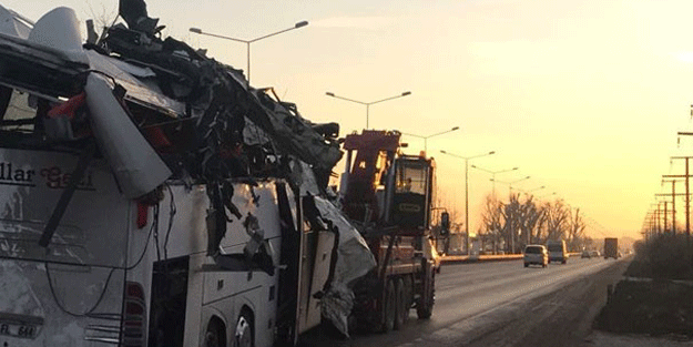 Türkiye güne bu acı haberle uyandı… Tam 13 kişi hayatını kaybetti