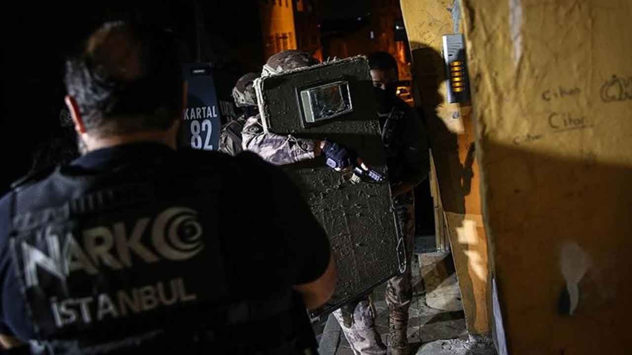 Türkiye güne operasyonla uyandı: Ünlü isimlerin aralarında bulunduğu çok sayıda gözaltı var