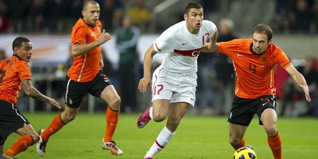 Türkiye-Hollanda maçı hangi kanalda?