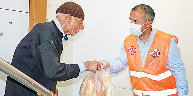 Türkiye insanlığı kurtarıyor