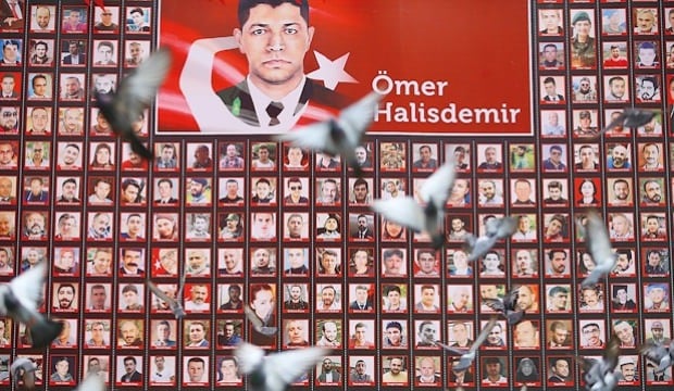 Bugün 15 Temmuz… Türkiye kahramanlarını anıyor