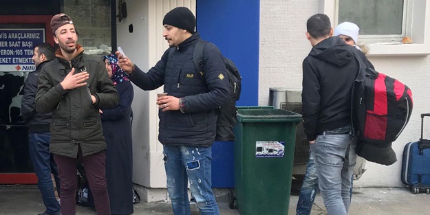 Türkiye kapılarını açmıştı! İstanbul'da göçmen trafiği