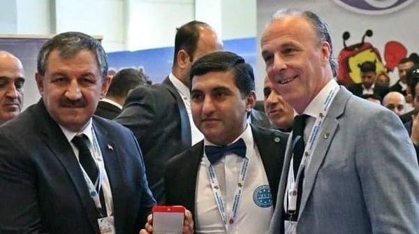 Türkiye Kick Boks Federasyonu’ndan Azerbaycanlı hakeme ödül