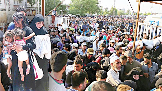 Türkiye kucak açıyor dünya seyrediyor