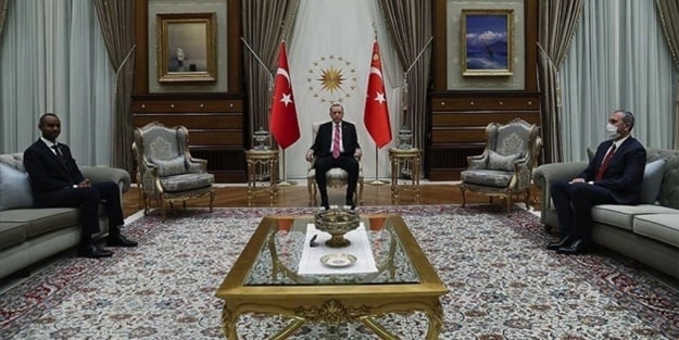 Türkiye mezunu bakandan çarpıcı sözler: Erdoğan ülkemizin umudu oldu