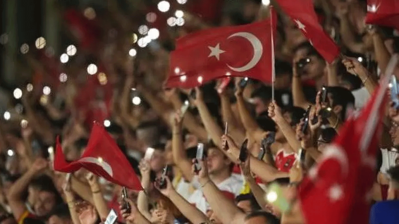 Türkiye-Romanya maçının bilet fiyatları belli oldu!