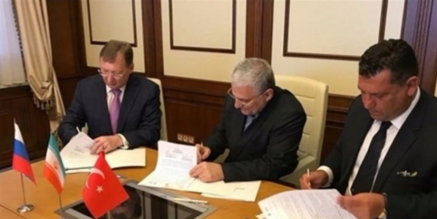 Türkiye, Rusya ve İran imzaları attı!
