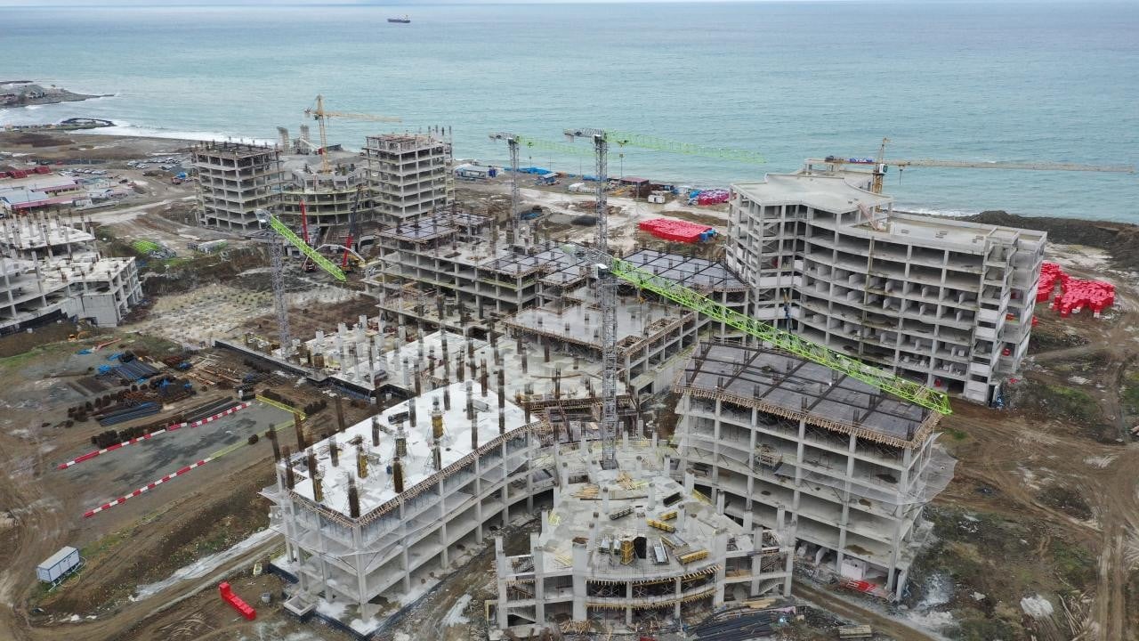 Türkiye sağlıkta şaha kalkıyor: 2026'da 6 dev şehir hastanesi daha açılıyor!