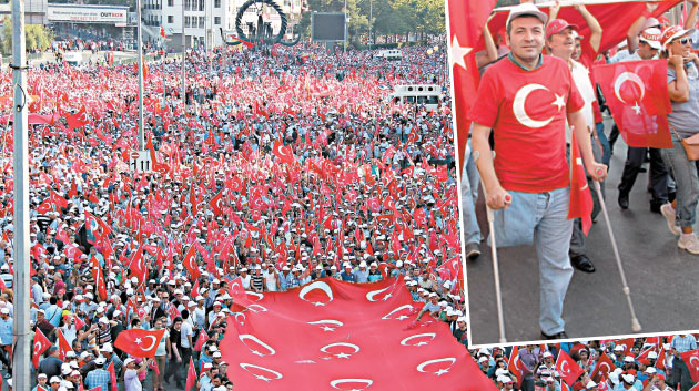 Türkiye teröre karşı kenetlendi