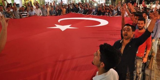 Türkiye teröre karşı tek yürek