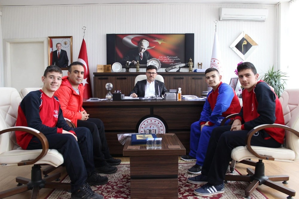 Türkiye üçüncülerinden İl Müdürüne ziyaret 