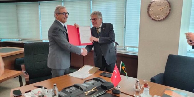 Türkiye ve Brezilya arasında imzalar atıldı