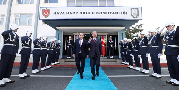 Türkiye ve İngiltere arasında kritik temas!