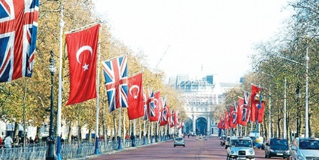Türkiye ve İngiltere arasında yeni dönem! Bakan resmen açıkladı