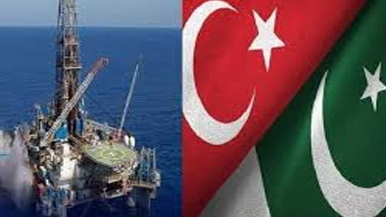Türkiye ve Pakistan'dan petrol ve doğal gaz bombası