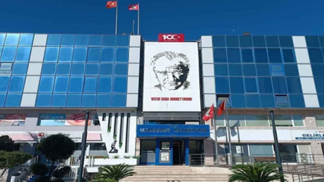 Türkiye yeni güne bir operasyonla daha uyandı! CHP'li başkan gözaltına alındı