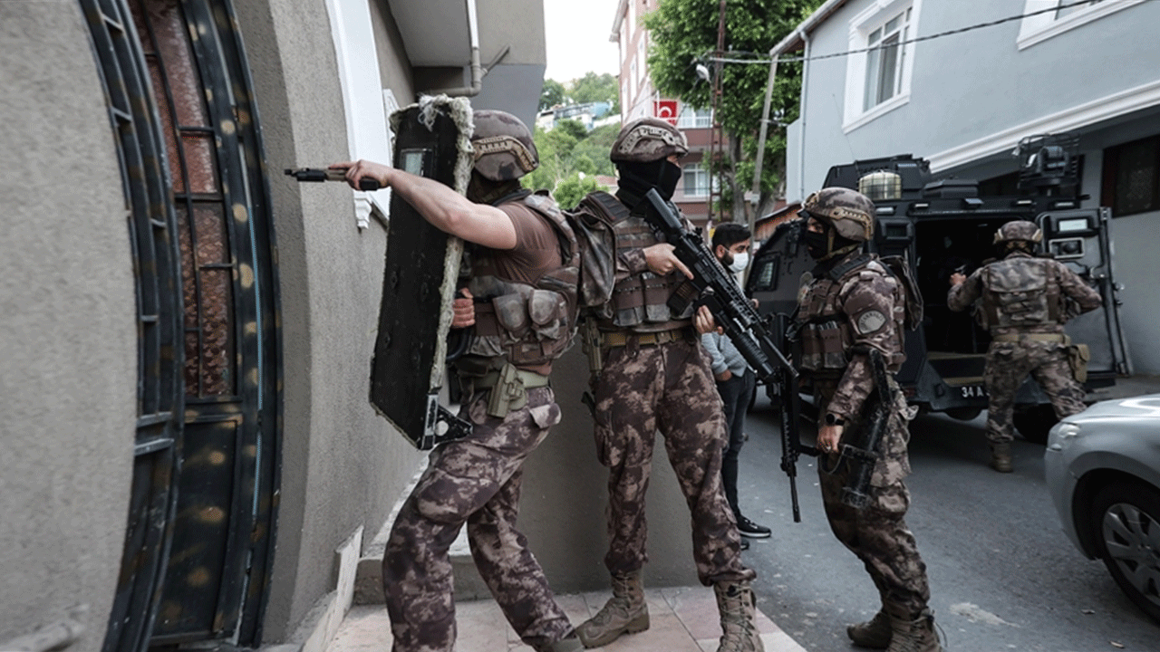 Türkiye yeni güne dev operasyonla uyandı