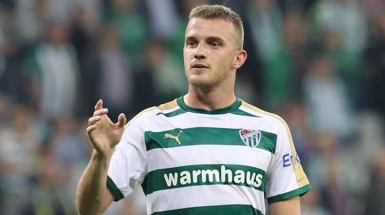 'Türkiye'de başka takımda oynamak istemiyorum!'