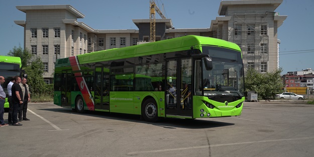 Türkiye'de bir ilk! Sadece 10 dakikalık şarjla 90 km gidiyor