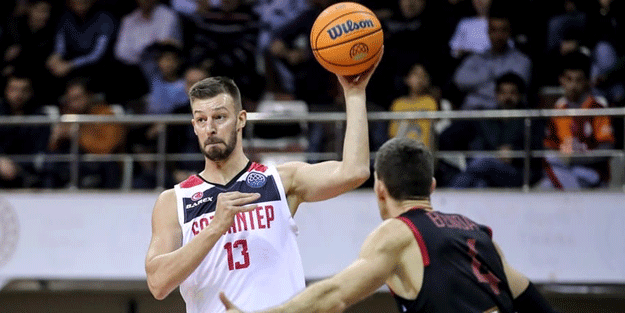 Türkiye'de de forma giymişti! Acı haber geldi