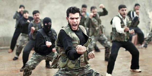 Türkiye'de eğitilen savaşçılar artık Suriye'de