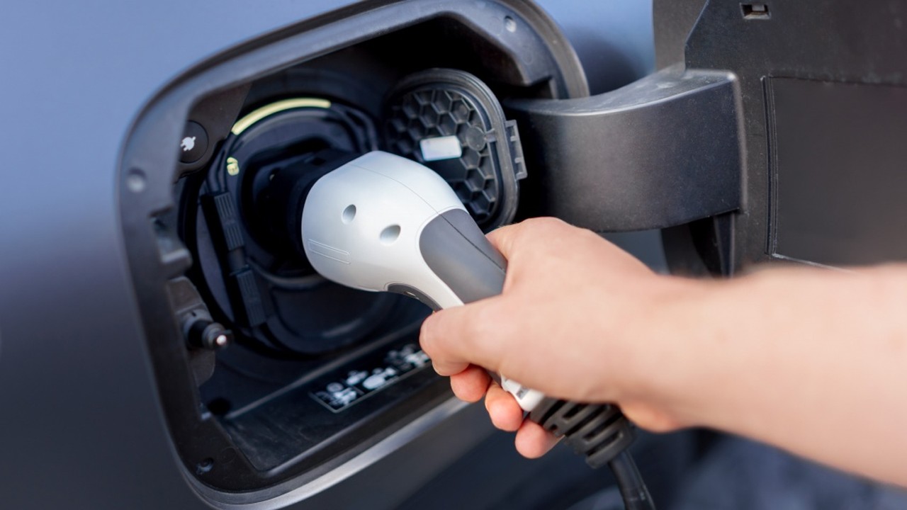 Türkiye’de ‘elektrikli’ dönüşümü! Hedef 2028 yılına kadar 100 bin adet