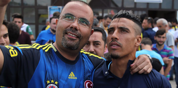 'Türkiye'de ilk kez camiye gittim, çok süper bir...'