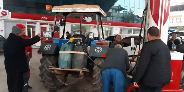 Türkiye'de ilk kez uygulanan proje: Görülmemiş destek başladı! Araç sahipleri akaryakıt istasyonlarına akın ettiler
