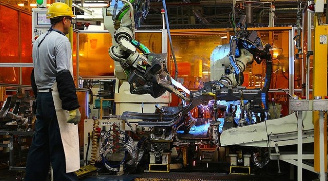 Türkiye'de istihdam arttı işsizlik düştü