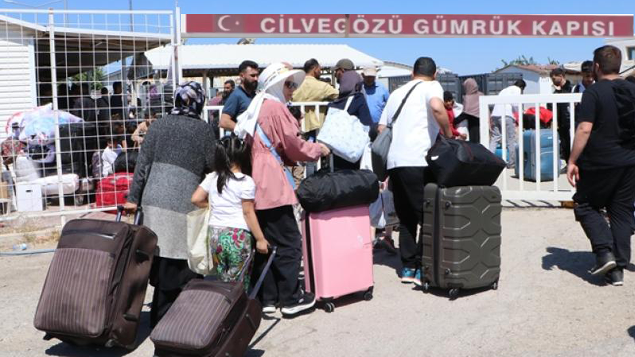 Türkiye’de kaç Suriyeli var? Kaç Suriyeli vatanına döndü? Toplam yabancı sayısı ne kadar... Bakan Yerlikaya açıkladı!