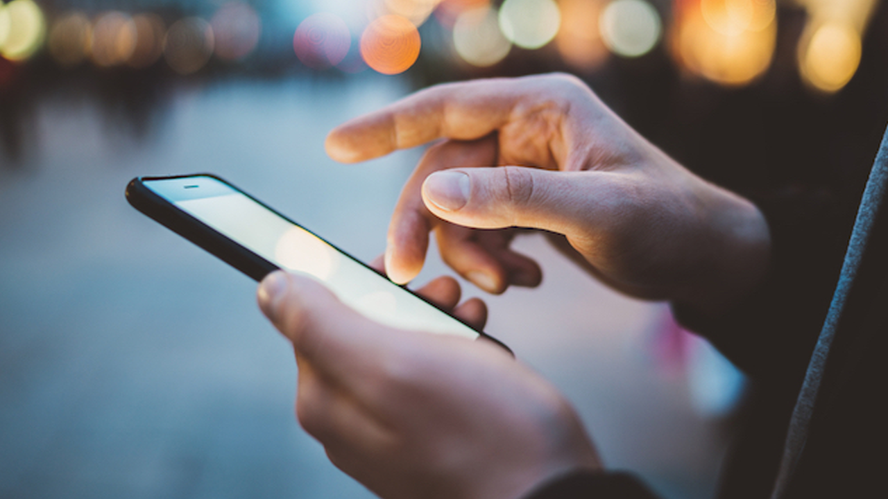 Türkiye'de Milyonlarca Cep Telefonu 3 Ay Sonra Kapatılacak!