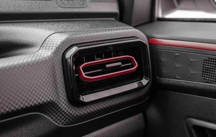 Türkiye'de resmen satışta! Fiyatını duyanlar inanamadı! Piyasayı karıştıracak SUV: SWM G03F