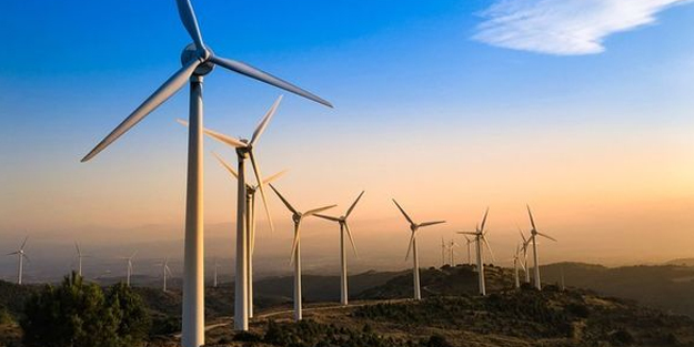 ​Türkiye'de Rüzgardan elektrik üretiminde tüm zamanların tarihi rekoru: Yüzde 25'e ulaştı