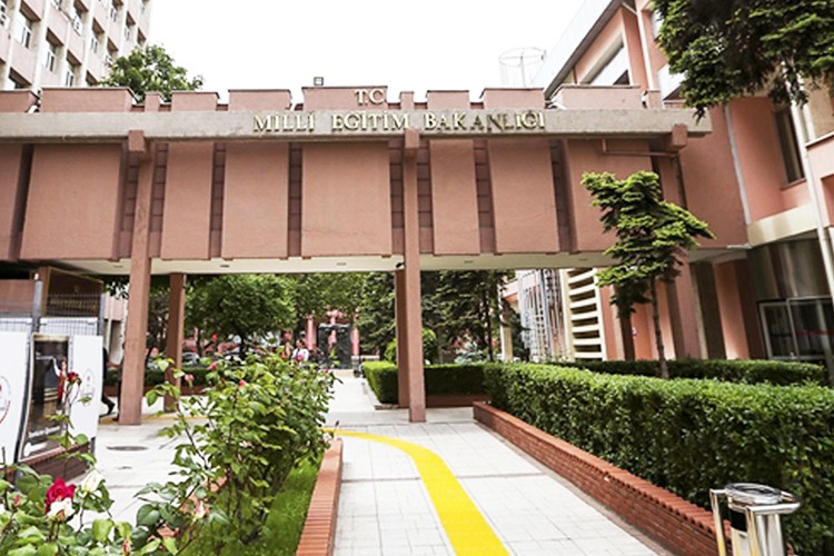 Türkiye’de şimdiye kadar ödenen en yüksek meblağ... Yeni promosyon anlaşması: Çalışanlara 30 bin lira ödenecek