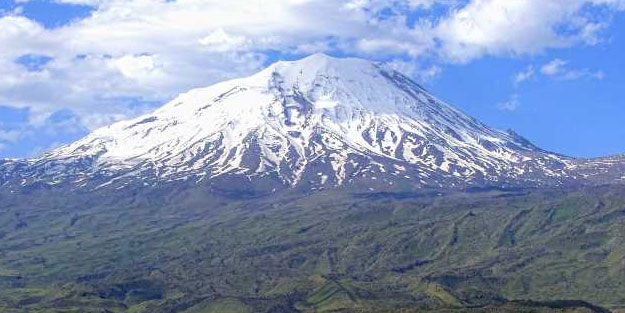 Türkiye'deki aktif yanardağlar kaç kişiyi etkileyecek? Uzman isimler açıkladı