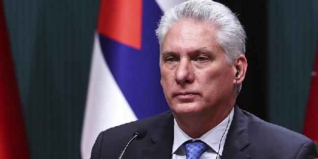 Türkiye'deki çakma solculara örnek olsun!