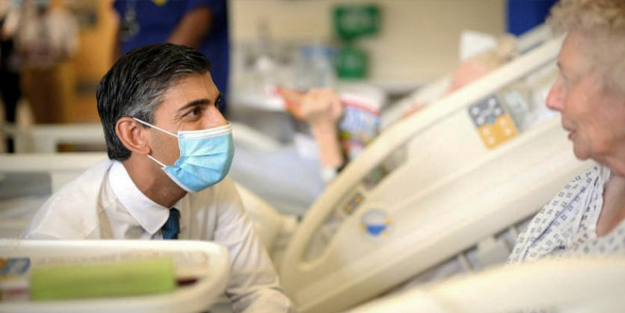 Türkiye'deki hastalar kadar şanslı değiller... İngiltere hastaları zorunlu olarak...