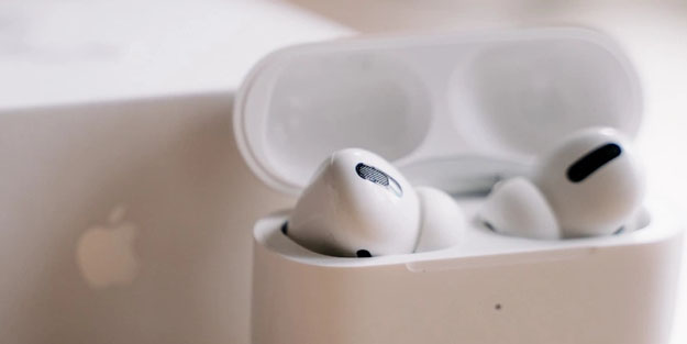 Türkiye'deki indirim... Apple AirPods 3, Türkiye indirim yaptığını açıkladı: Fiyatı tepetaklak oldu!