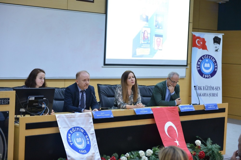 Türkiye’deki kadın hakları SAÜ’de konuşuldu 