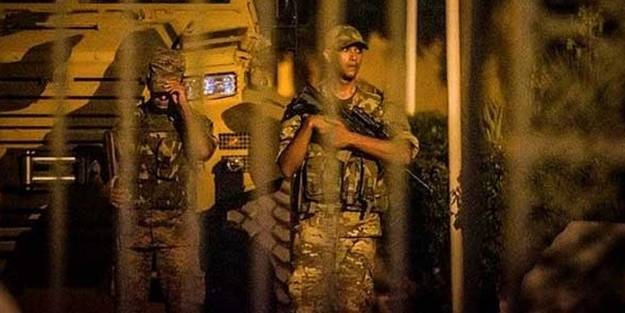 Türkiye'deki laikçilerden darbeye destek! Böyle kılıf uydurdular