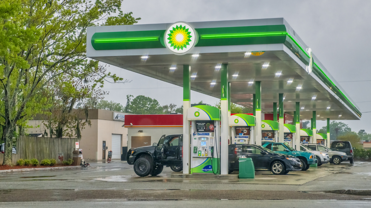 Türkiye’deki tüm istasyonlarını Petrol Ofisi’ne devretme kararı almıştı! Petrol devi BP'den bir flaş karar daha