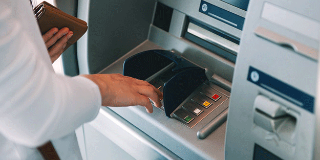 Türkiye'deki ünlü bankanın satışına onay çıkmadı! Araplar apar topar İstanbul'a geliyor