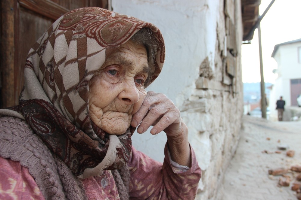 Türkiye’deki yaşlı nüfus son 5 yılda yüzde 21.9 arttı 