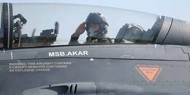 Türkiye'den ABD'ye F-16 resti: Tek seçenek değil