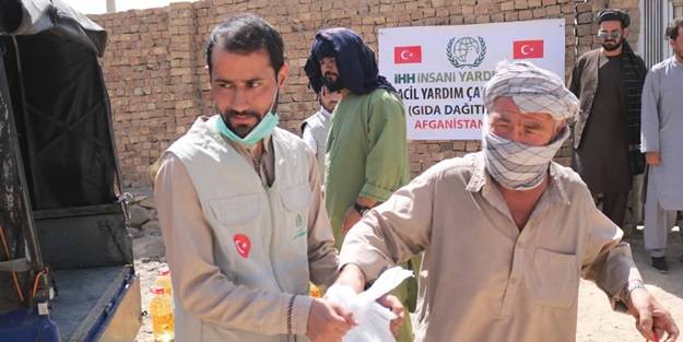 Türkiye’den Afganistan’a insani yardım