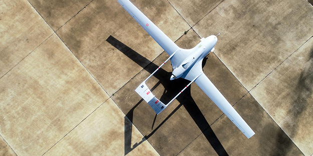 Türkiye'den ATAK helikopter alan ülke bu kez gözünü Bayraktar TB2'lere dikti