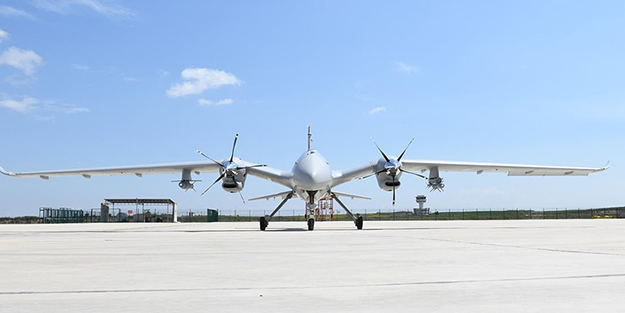 Türkiye'den az önce SİHA aldığını duyuran ülkeden beklenmedik karar! Savaş uçaklarını satışa çıkardılar