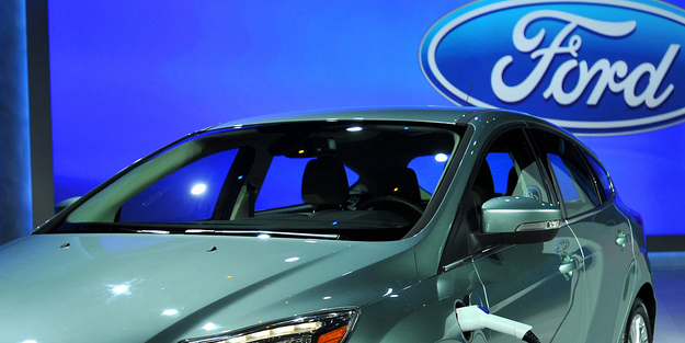 Beklenmedik sürpriz ortaklık: Ford şarj istasyonlarını kullanacak! Teknoloji devi gelişmeyi böyle duyurdu