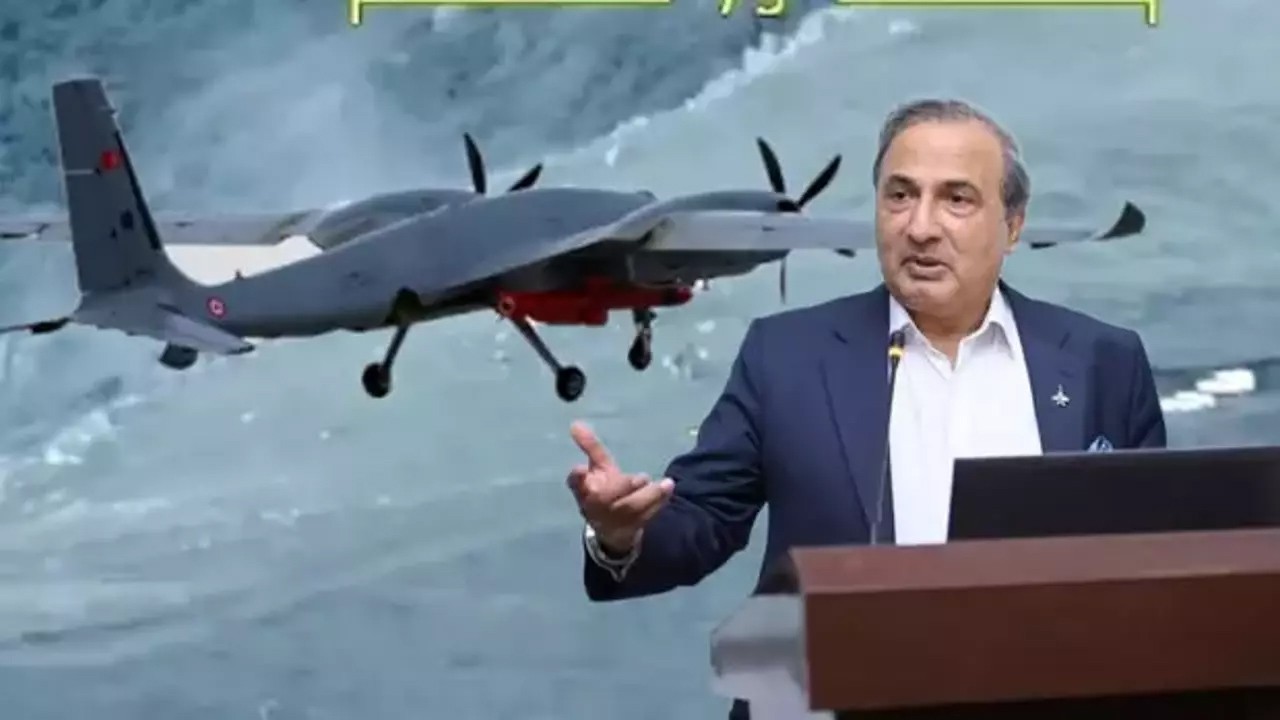 Eski PAF pilotu Halid: Bize destek geliyor, Hindistan uyurken biz bu işi bitirdik diyerek ilan etti